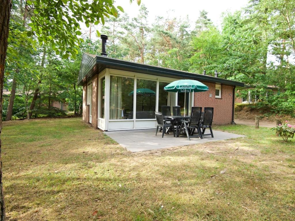 Landal Miggelenberg Hotel Hoenderloo Bagian luar foto