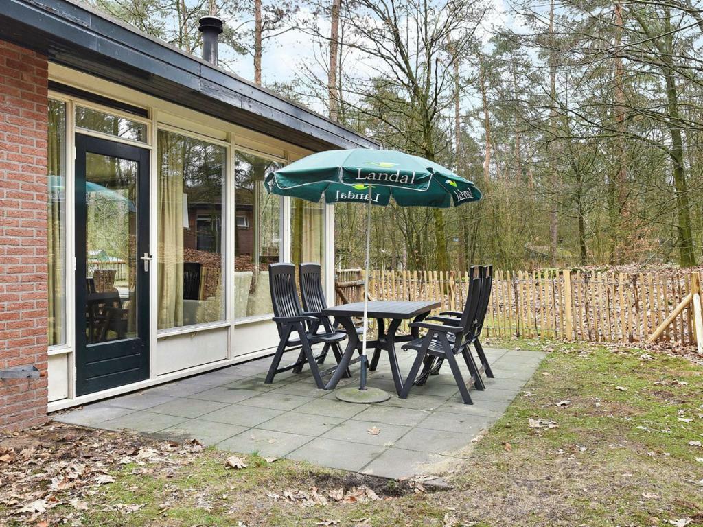 Landal Miggelenberg Hotel Hoenderloo Bagian luar foto