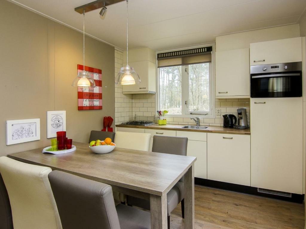 Landal Miggelenberg Hotel Hoenderloo Bagian luar foto