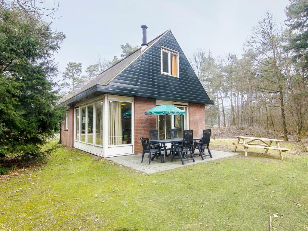 Landal Miggelenberg Hotel Hoenderloo Bagian luar foto