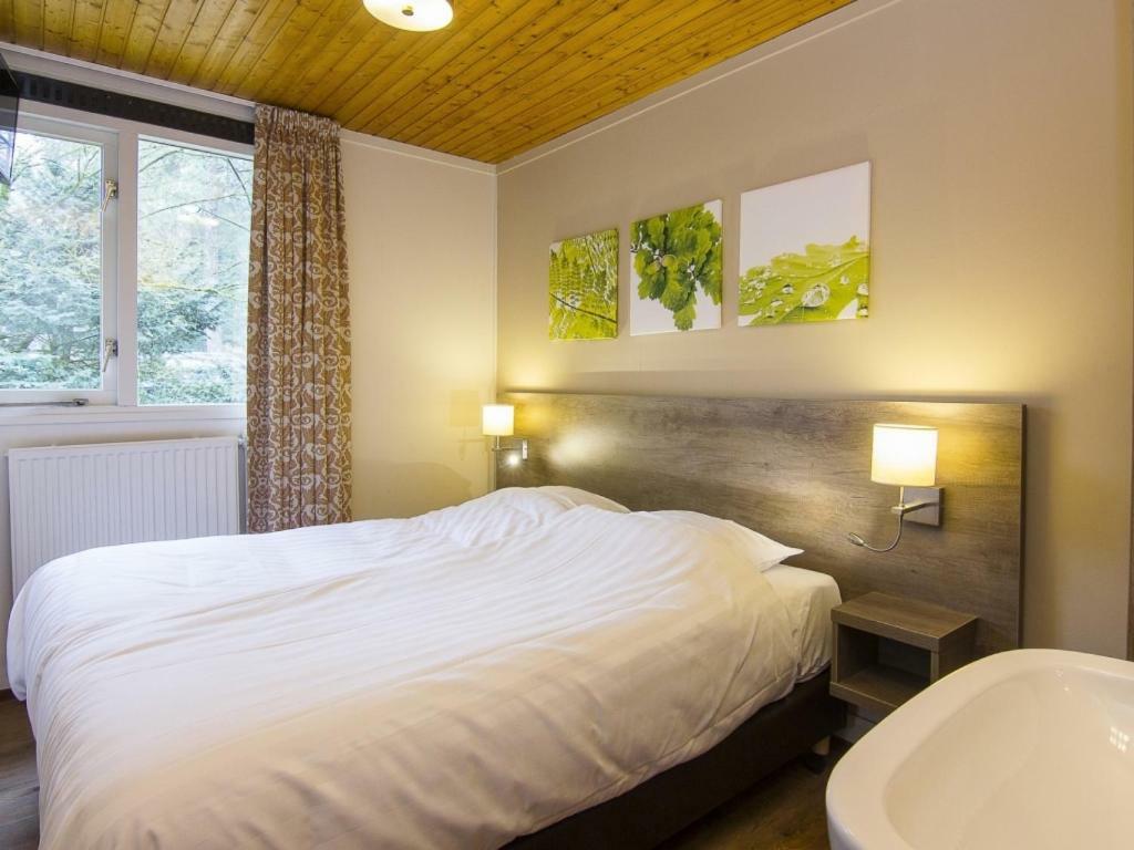 Landal Miggelenberg Hotel Hoenderloo Bagian luar foto