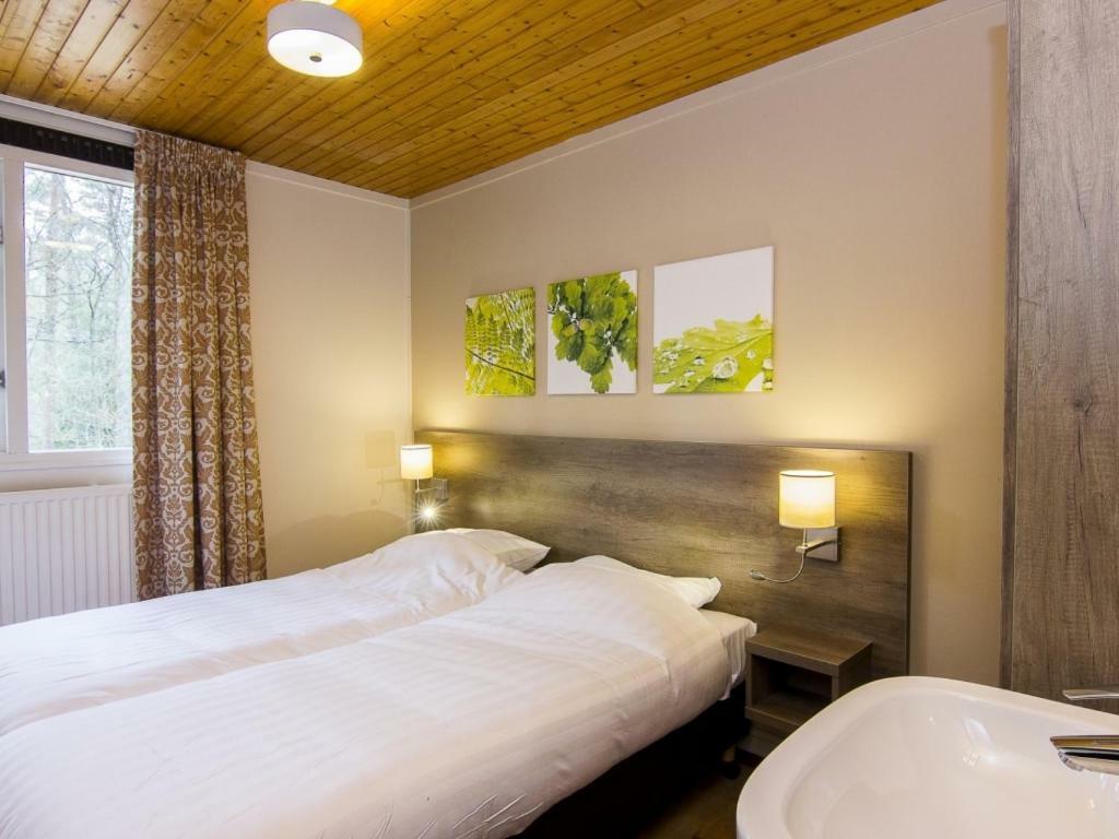 Landal Miggelenberg Hotel Hoenderloo Bagian luar foto