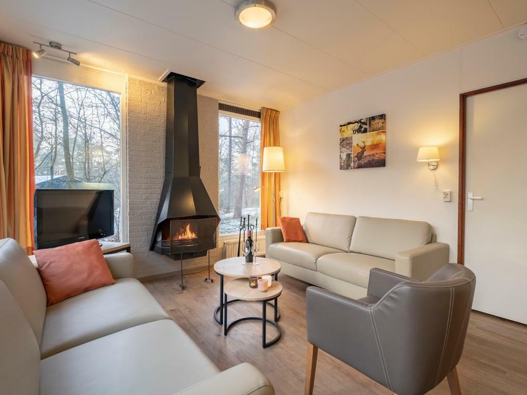 Landal Miggelenberg Hotel Hoenderloo Bagian luar foto
