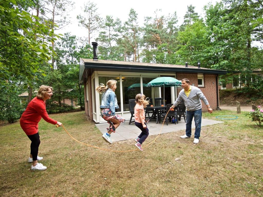 Landal Miggelenberg Hotel Hoenderloo Bagian luar foto